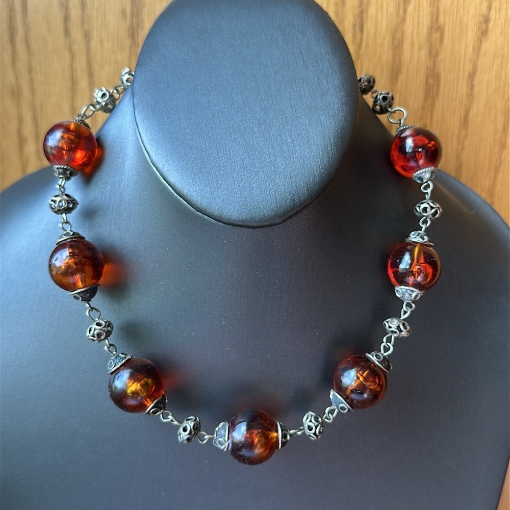 VTG Necklace 16” Choker Iced Tea Swirl Faux Amber Lucite Beads Silver Handmade